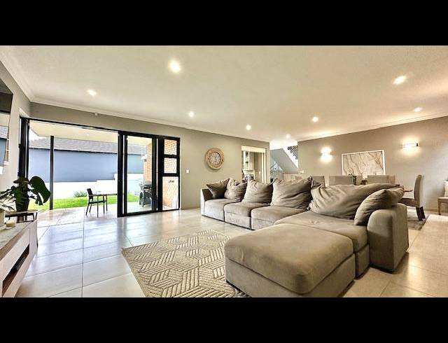 5 BEDROOM PROPERTY TO RENT IN WATERKLOOF RIDGE